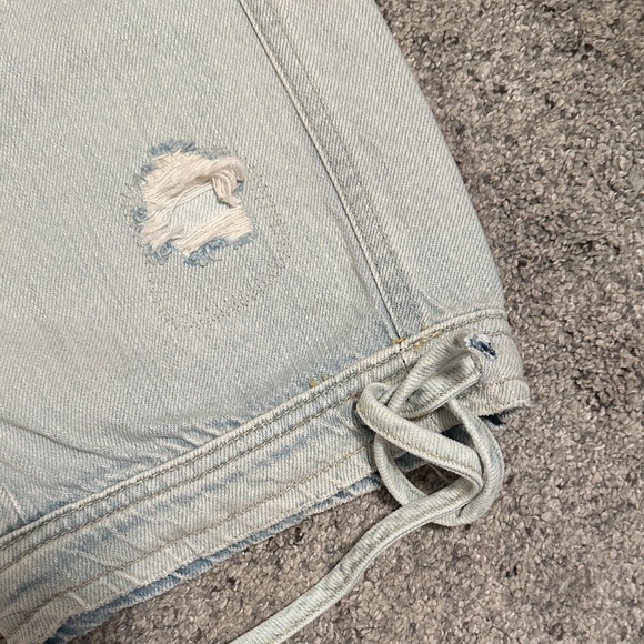 NWT Free People Don’t Wait Up Baggy Boyfriend Distressed Jeans ~ Light Wash - Picture 7 of 16